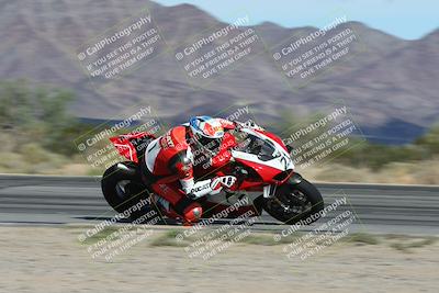 media/Nov-16-2025-Race Pace (Sun) [[8c5fa54630]]/Non Verified Riders (1st 20 Minutes)/3-Turn 3 Inside (11am)/